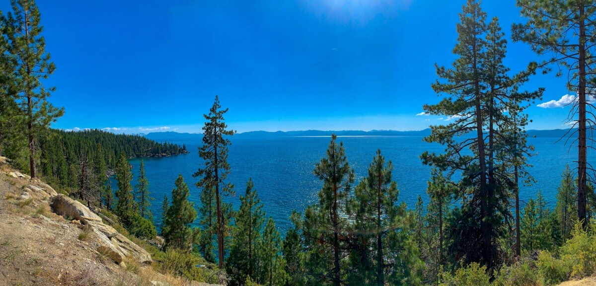 washoe lake in nevada with blue waters