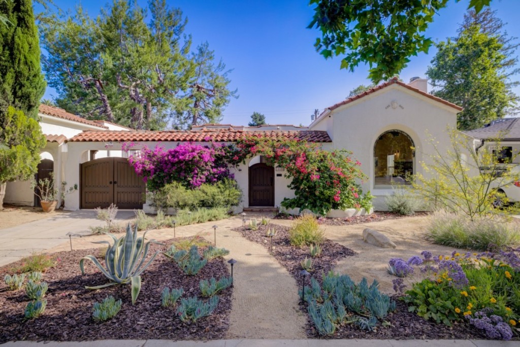 drought tolerant landscaping at california home