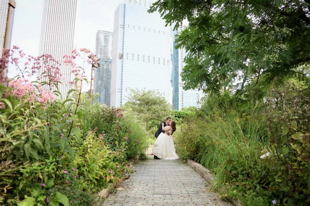 Wedding photoshoot in Millennium Park
